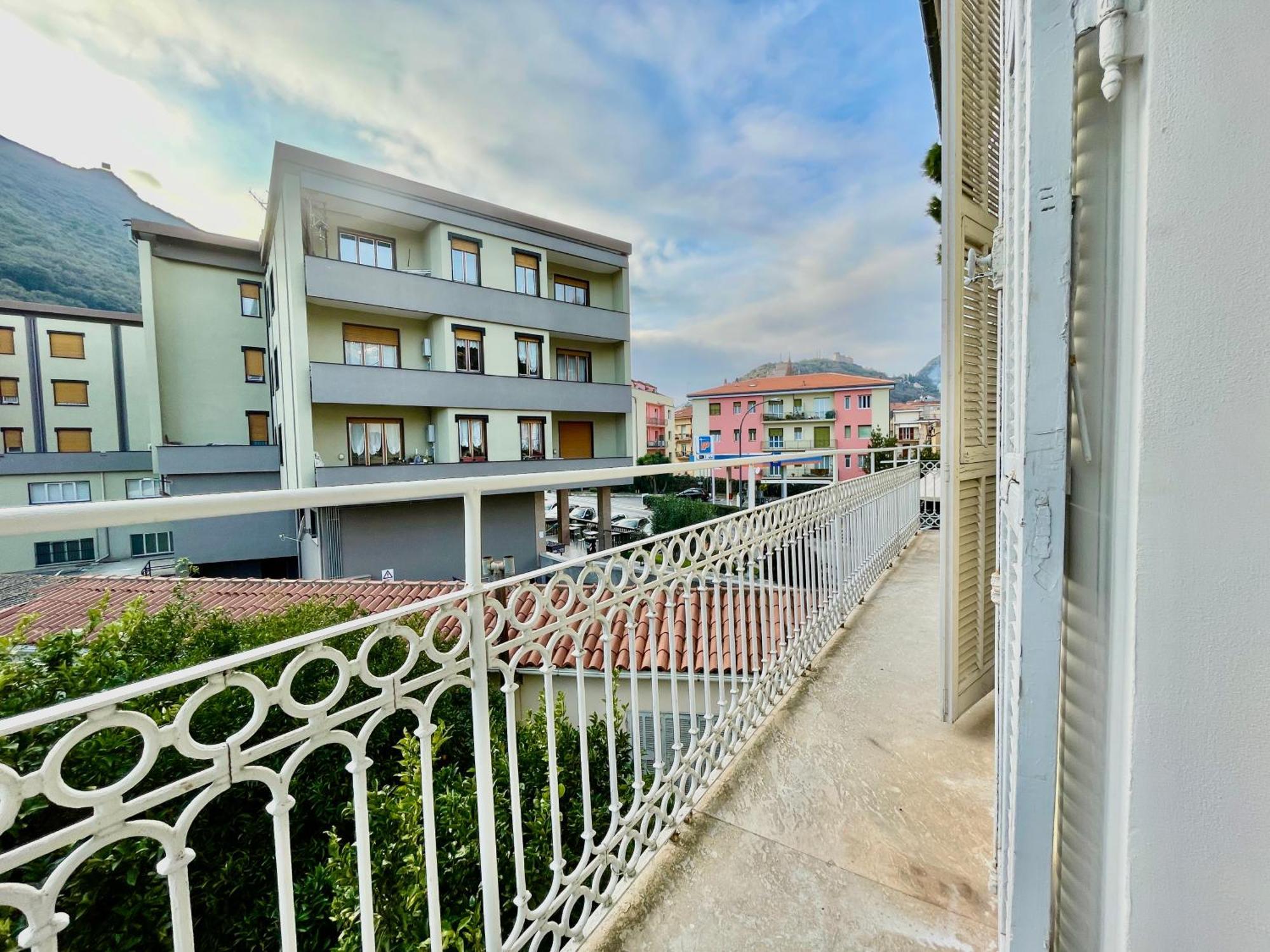 Villa Migliorini Lusso & Comfort In Finalborgo. Finale Ligure Extérieur photo